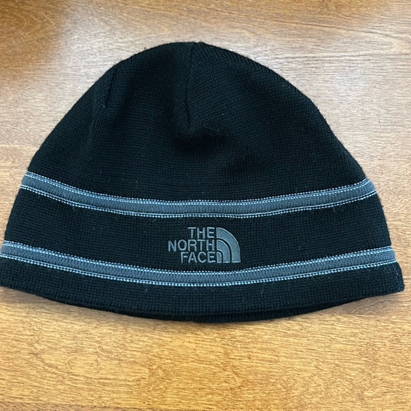 The North Face Other - The North Face Beanie hat. Like new. Stay warm this winter